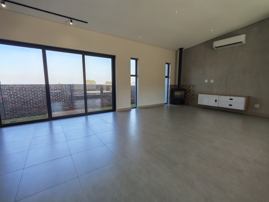 3 Bedroom Property for Sale in Helderzicht Eco Estate North West